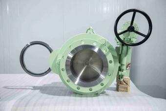 Swing Type Line Blind Valve
